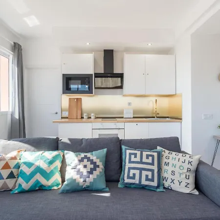 Apartamento Magnifico ático Terraza Con Vistas 2hab Ac Málaga
